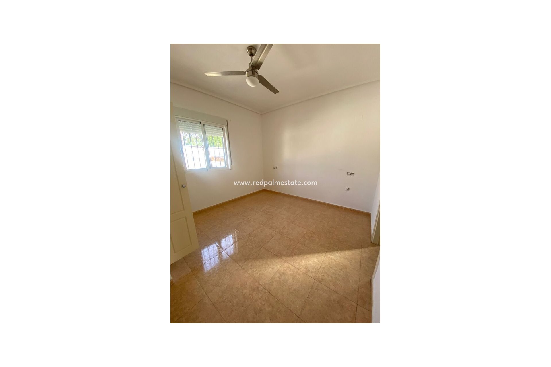 Videresalg - Villa -
Catral - Costa Blanca