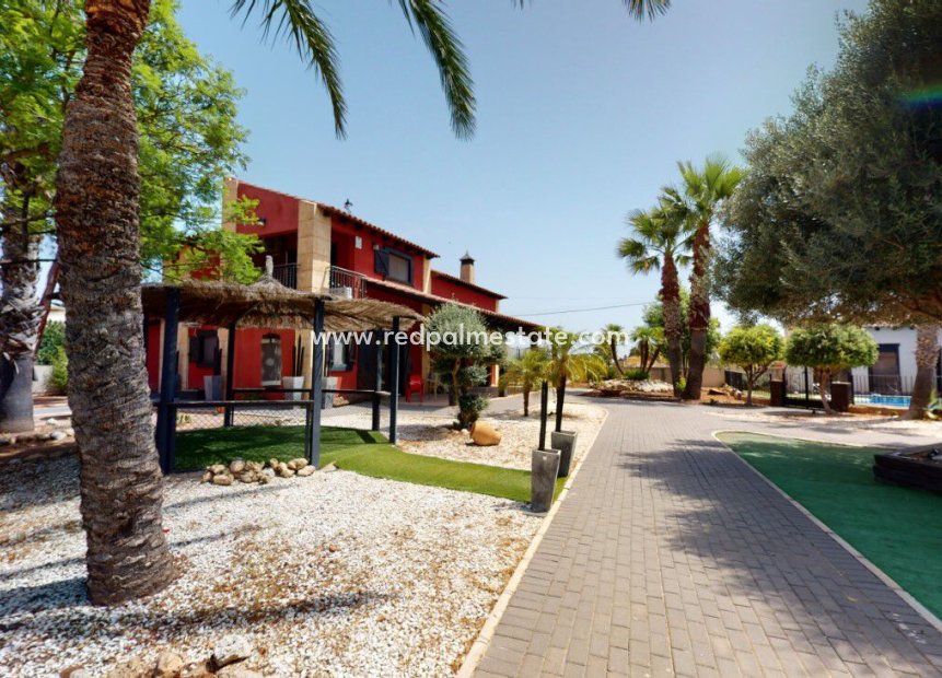 Videresalg - Villa -
Catral - Costa Blanca