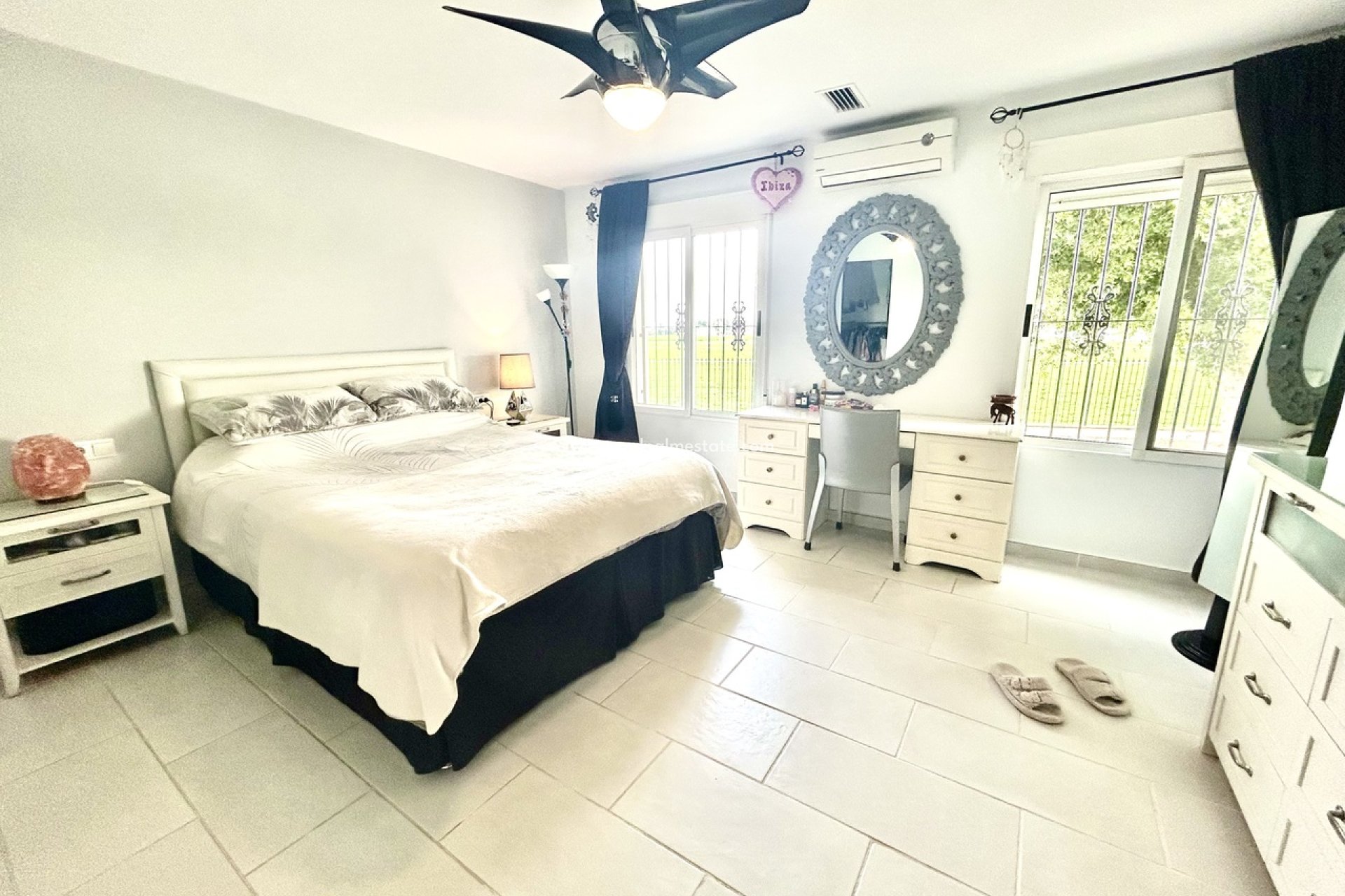 Videresalg - Villa -
Catral - Costa Blanca