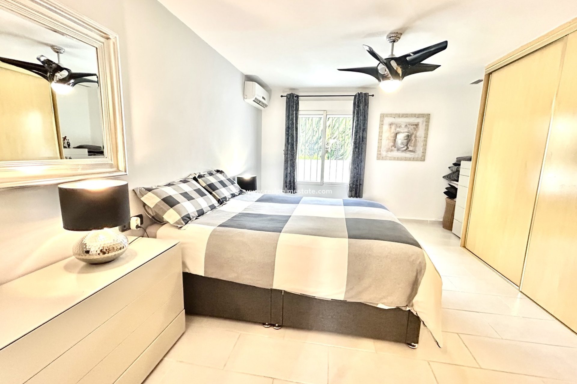 Videresalg - Villa -
Catral - Costa Blanca