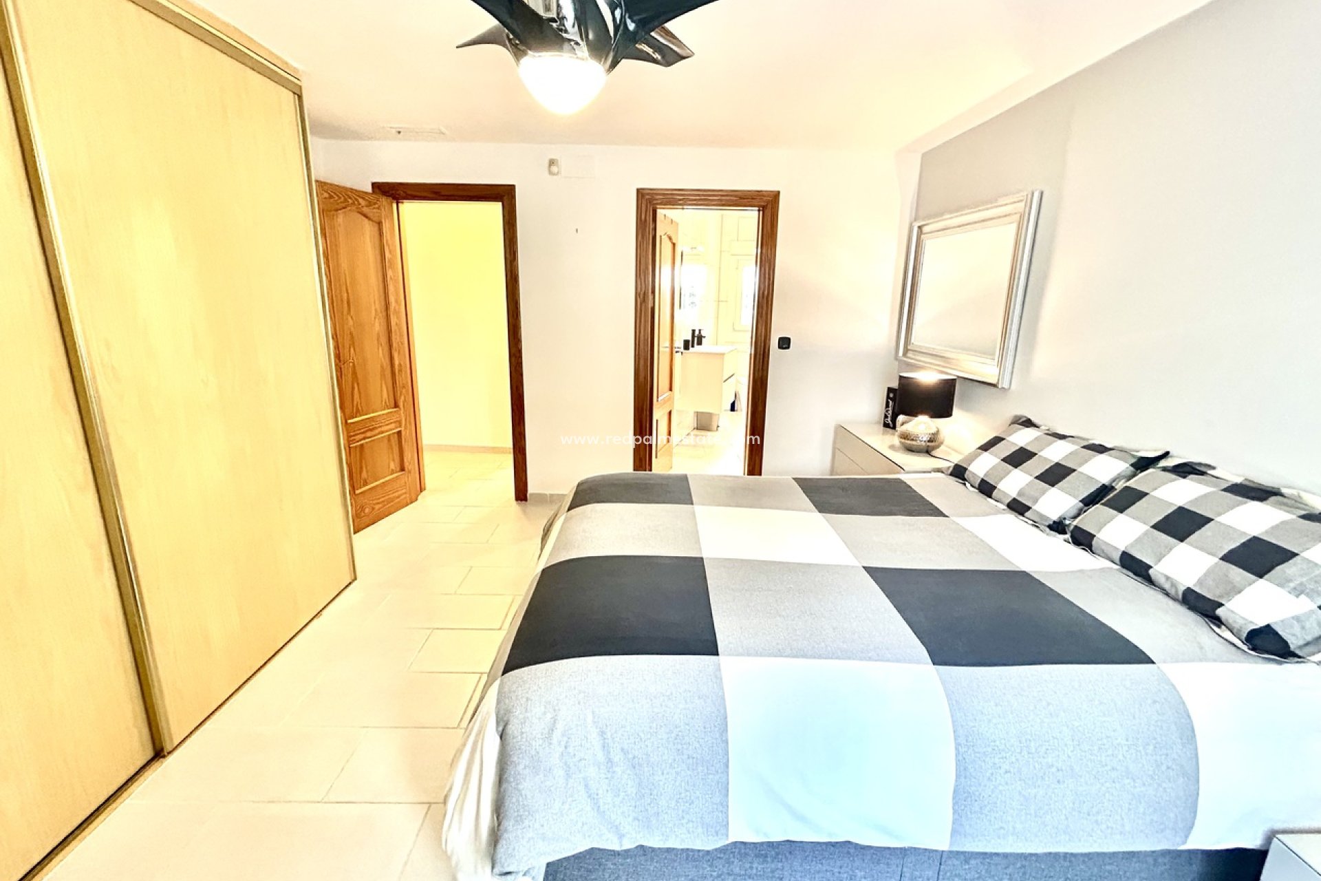 Videresalg - Villa -
Catral - Costa Blanca