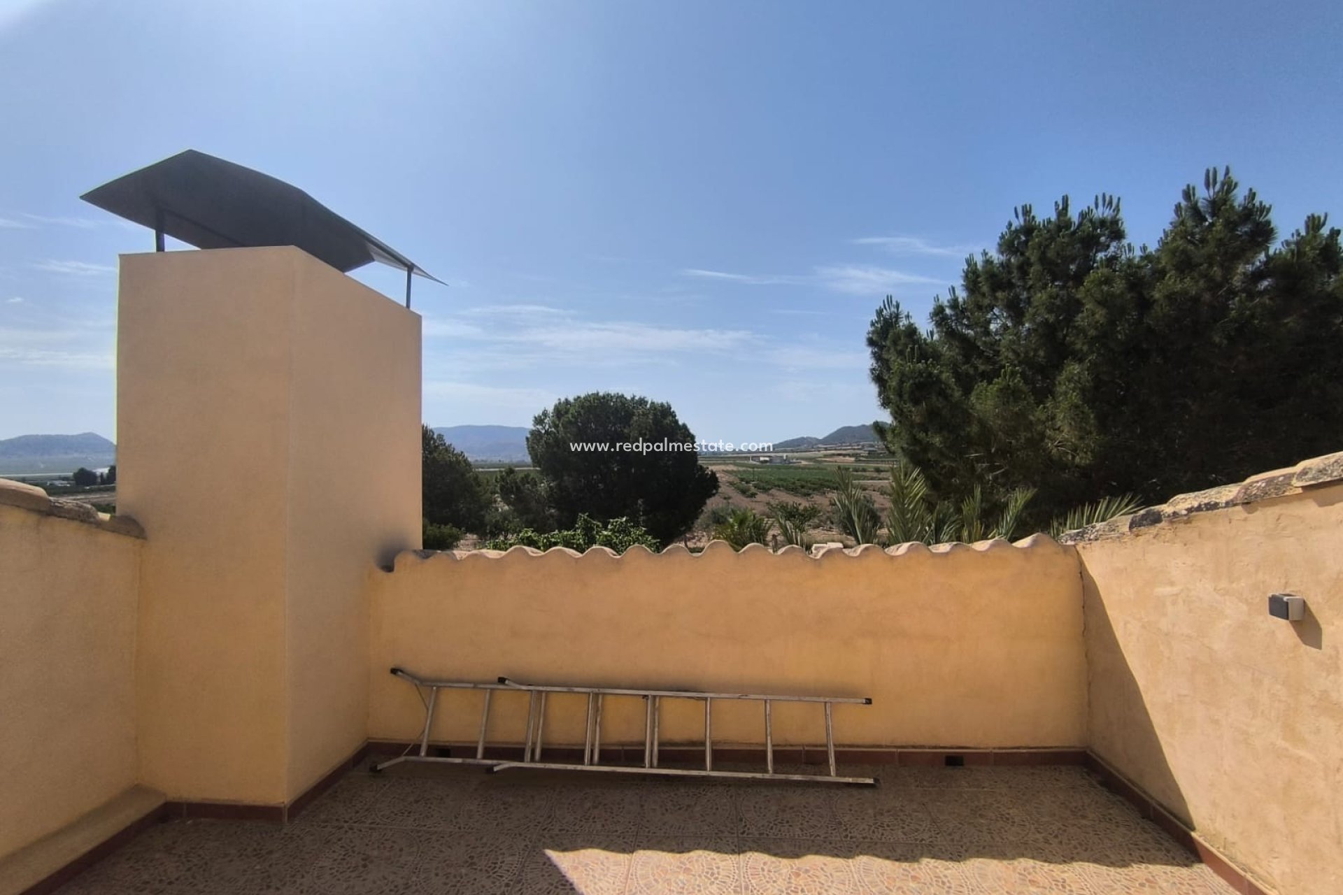 Videresalg - Villa -
Chinorlet - Inland