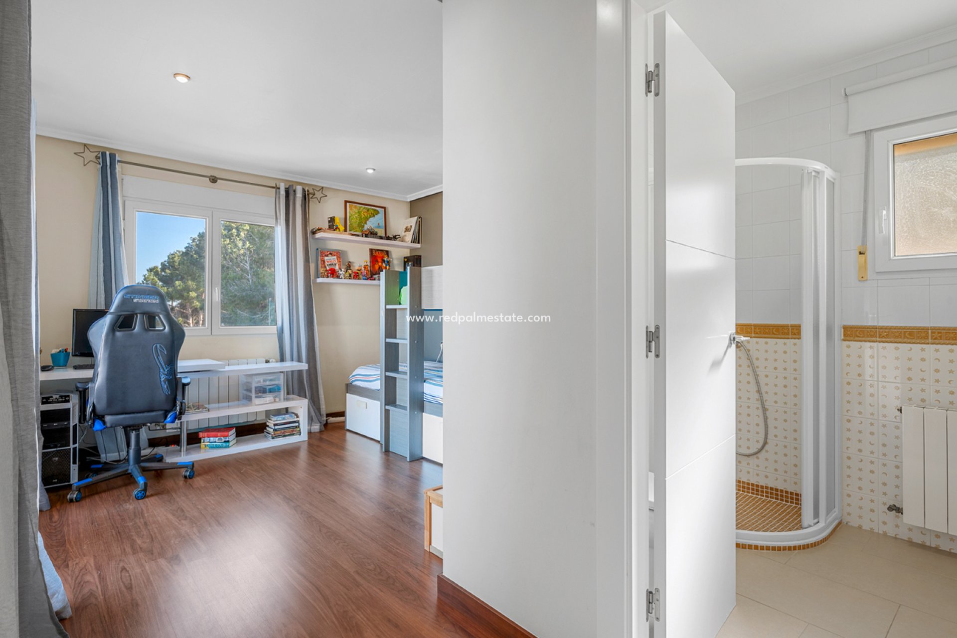 Videresalg - Villa -
Ciudad De Las Comunicaciones - Costa Blanca