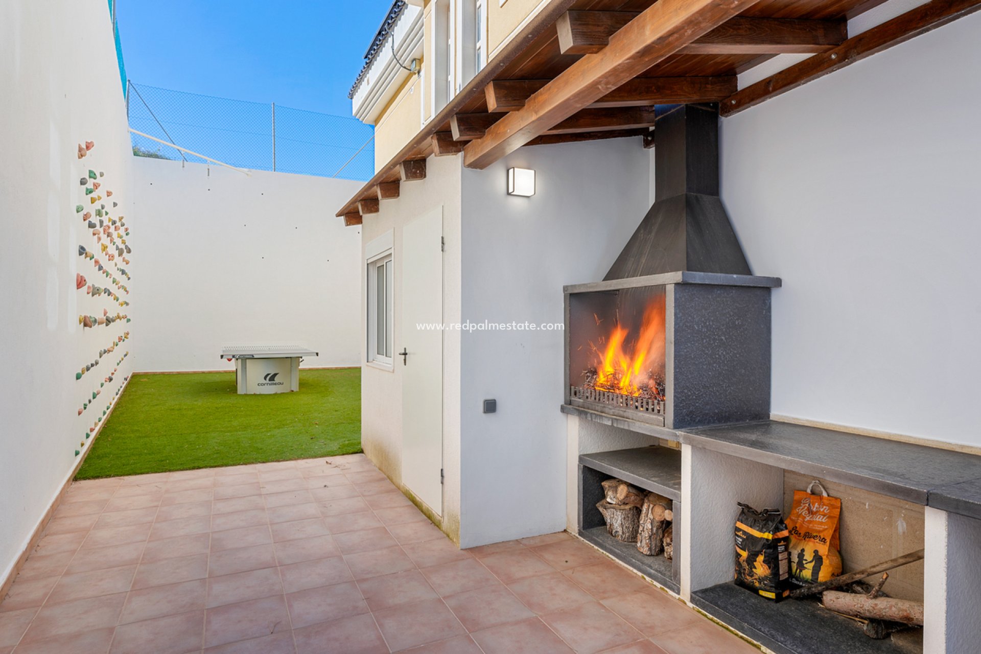 Videresalg - Villa -
Ciudad De Las Comunicaciones - Costa Blanca