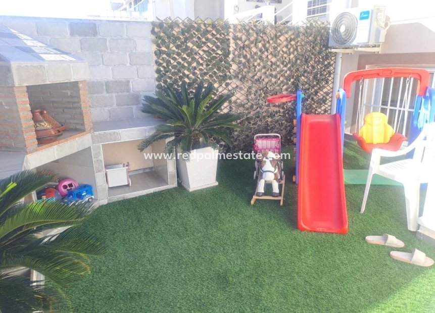 Videresalg - Villa -
Ciudad Quesada - Quesada