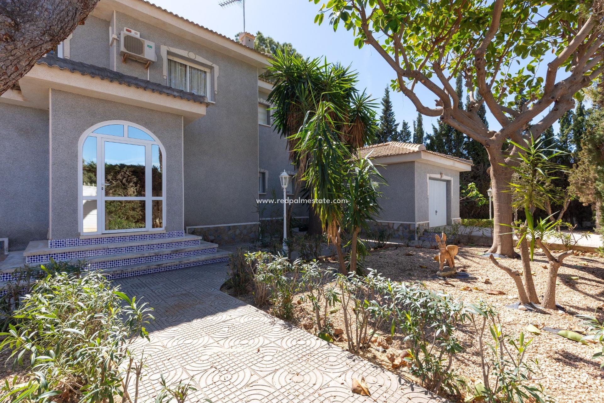 Videresalg - Villa -
Ciudad Quesada/Rojales - Pueblo bravo