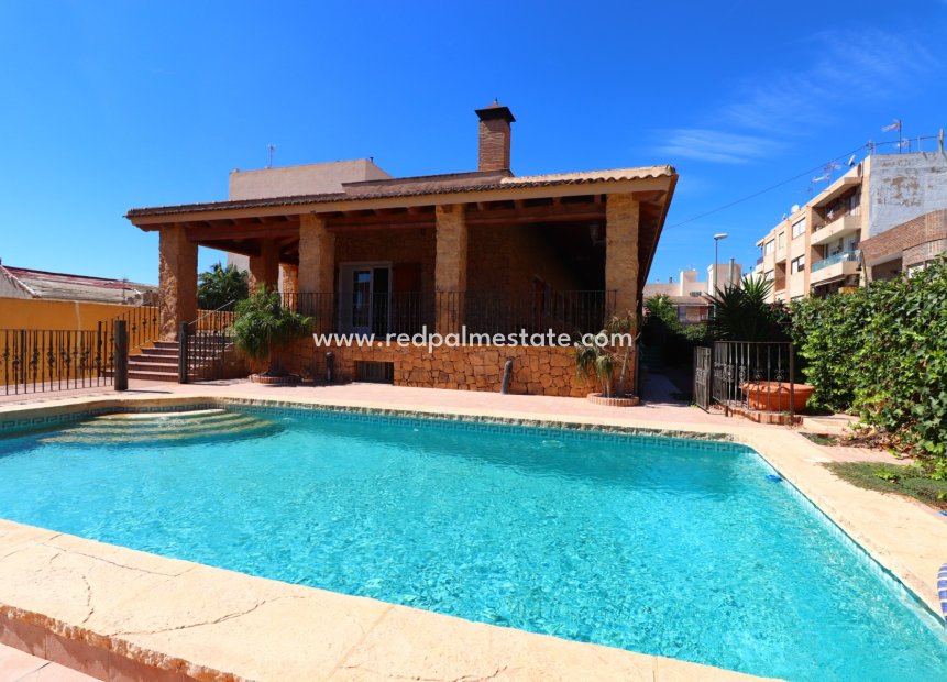 Videresalg - Villa -
Ciudad Quesada/Rojales - Rojales