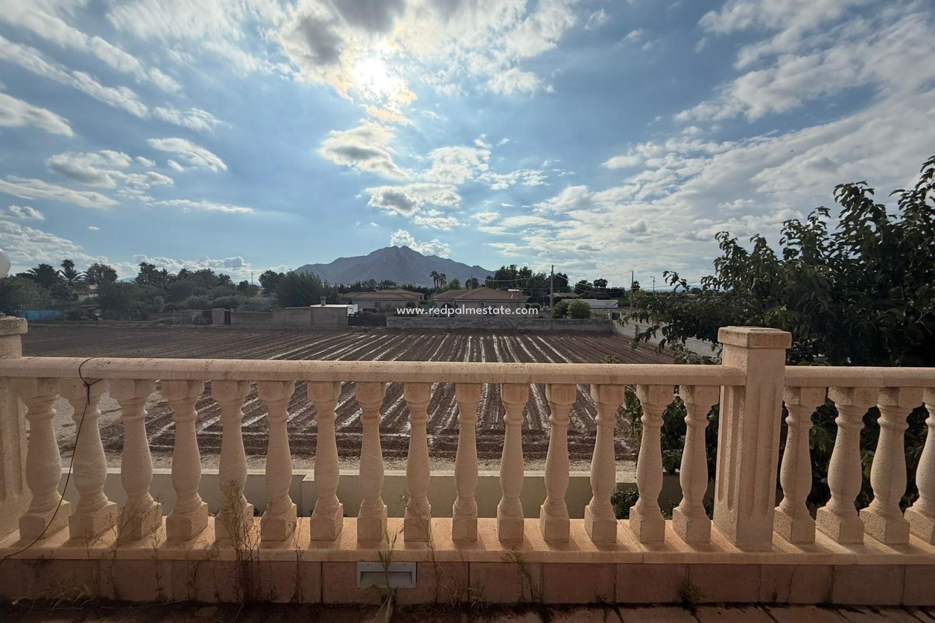 Videresalg - Villa -
Cox - Callosa de Segura