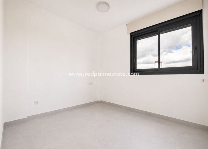 Videresalg - Villa -
Cox - Costa Blanca
