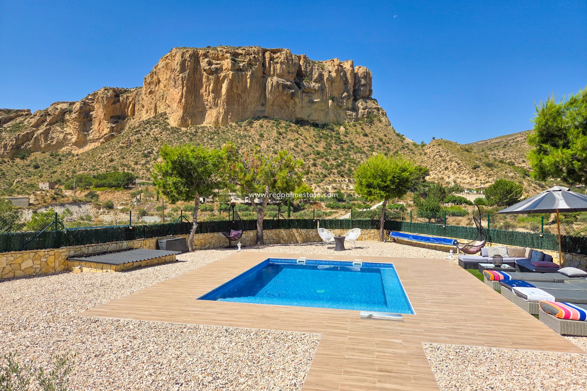 Videresalg - Villa -
Crevillente - Inland