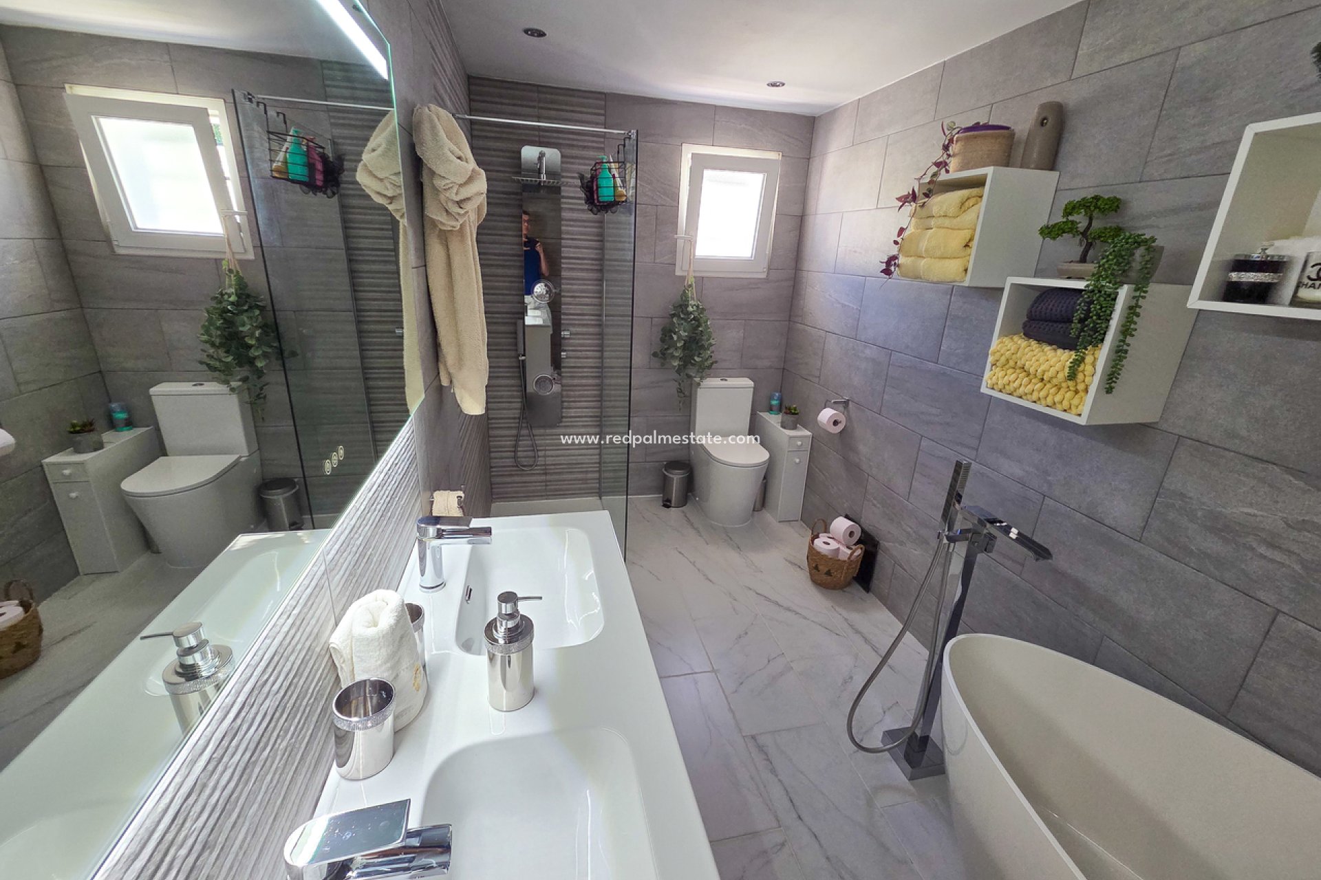 Videresalg - Villa -
Crevillente - Inland