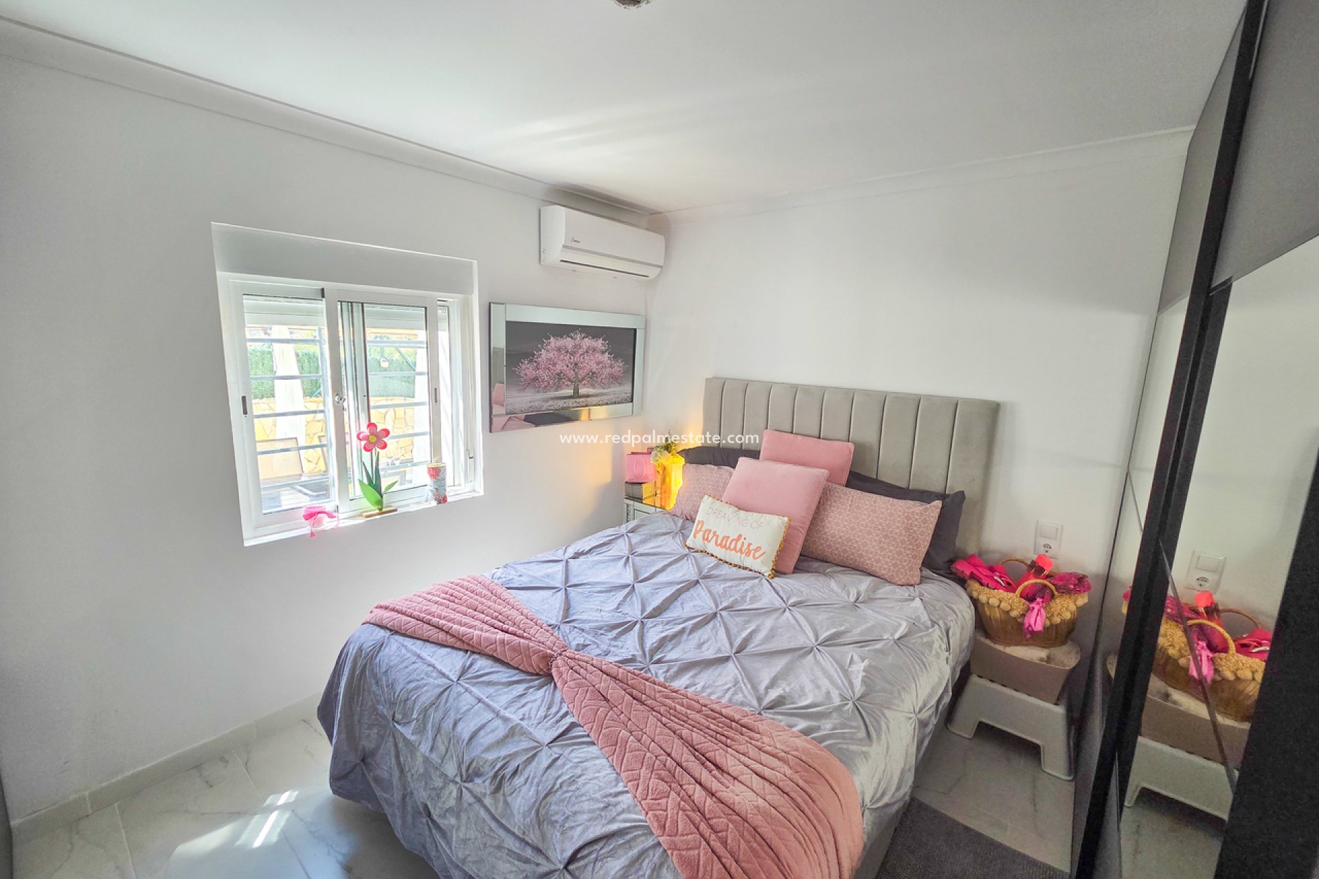 Videresalg - Villa -
Crevillente - Inland