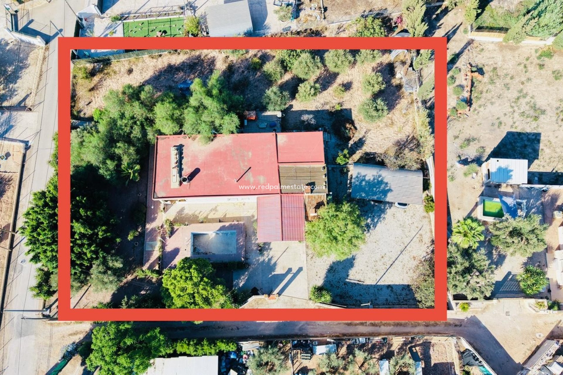 Videresalg - Villa -
Crevillente - Inland
