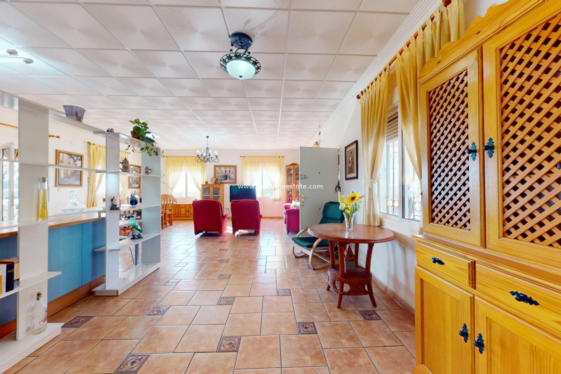 Videresalg - Villa -
Crevillente - Inland