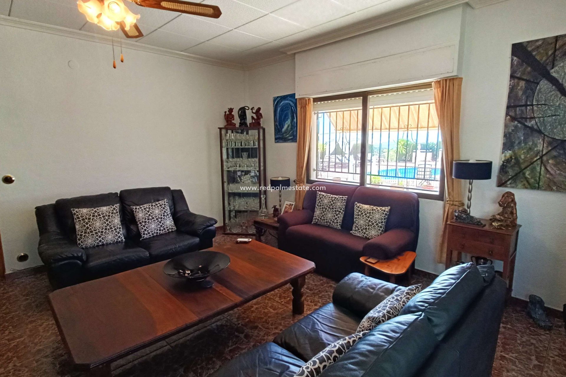 Videresalg - Villa -
Crevillente - Inland