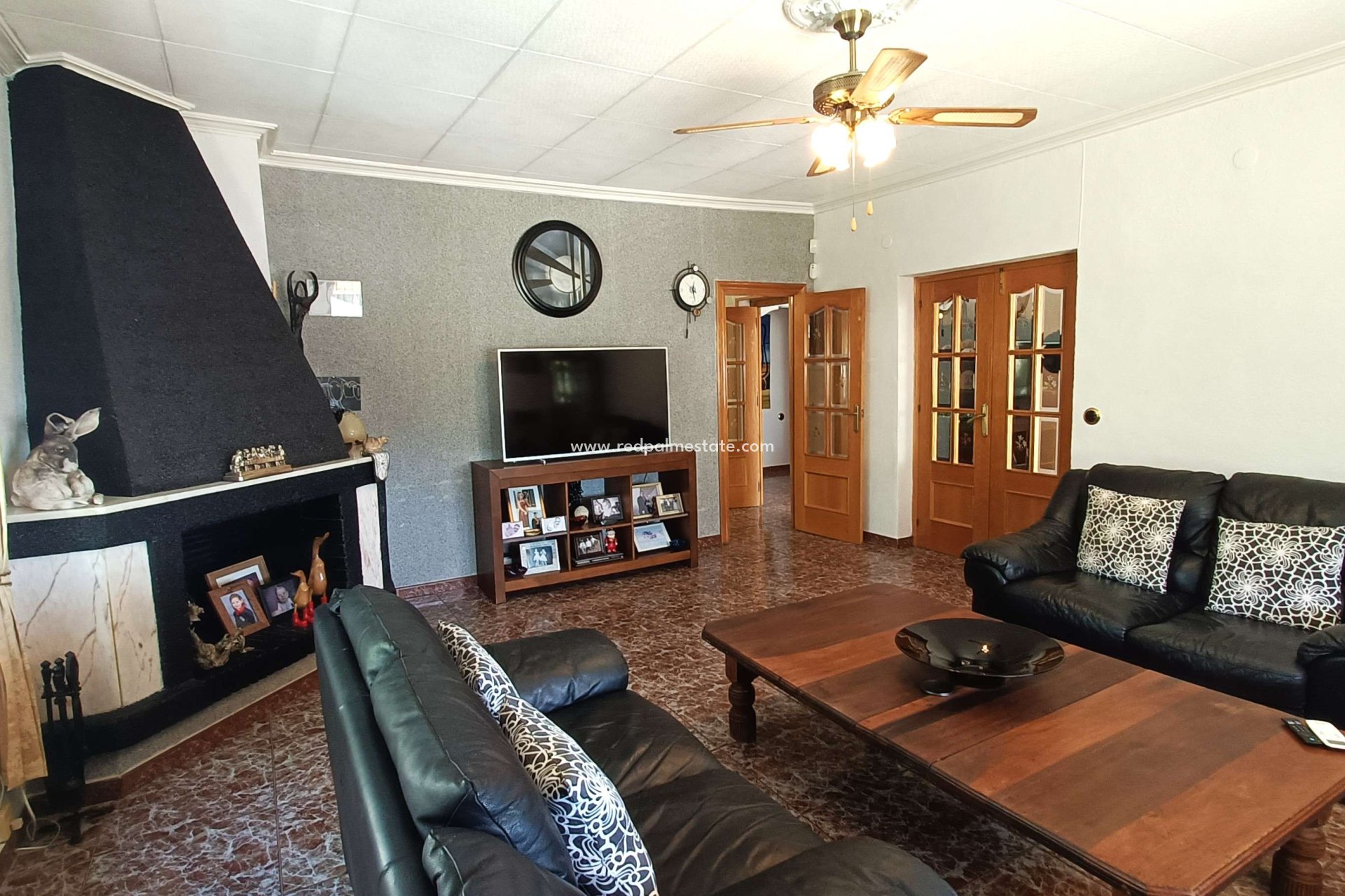 Videresalg - Villa -
Crevillente - Inland