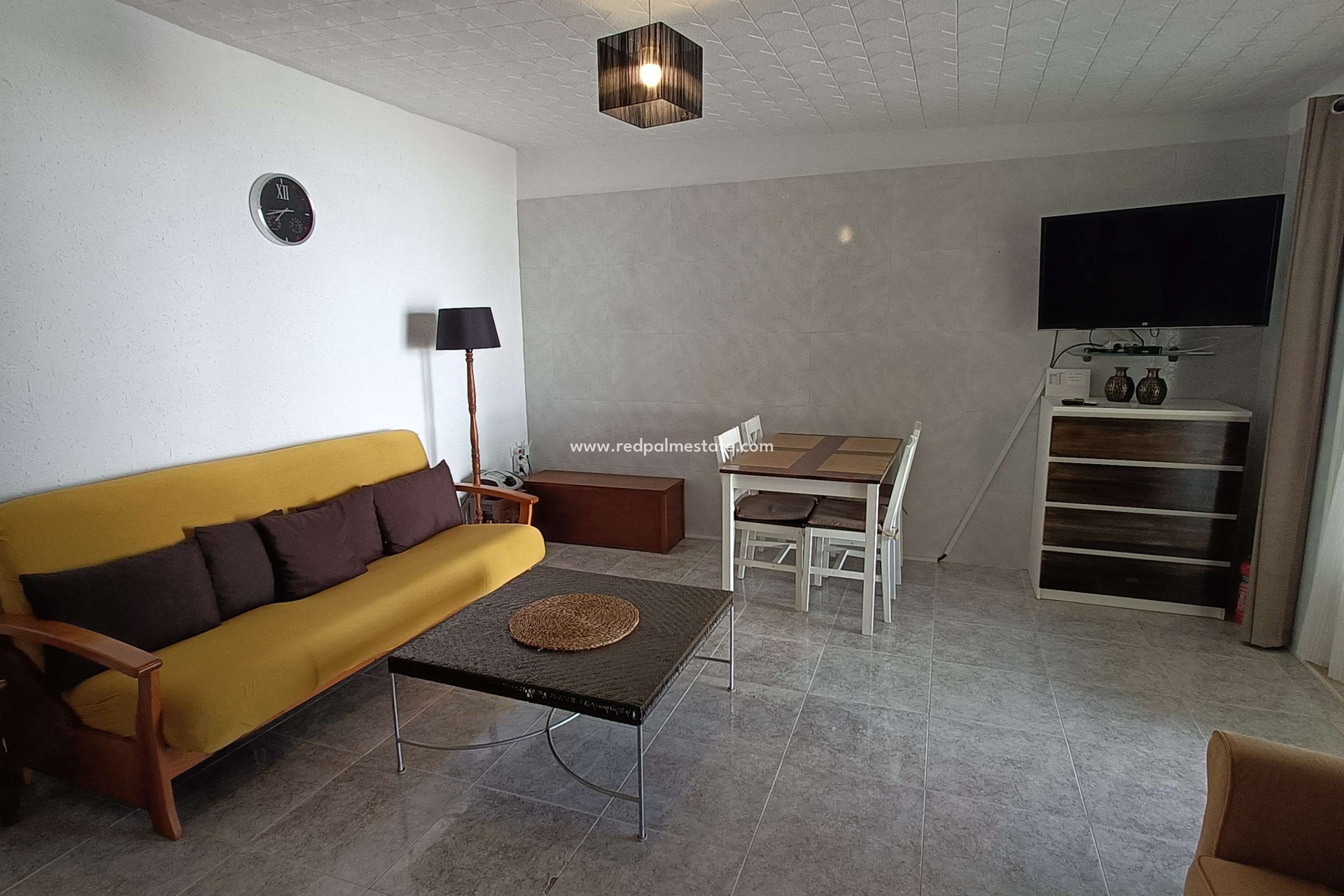 Videresalg - Villa -
Crevillente - Inland