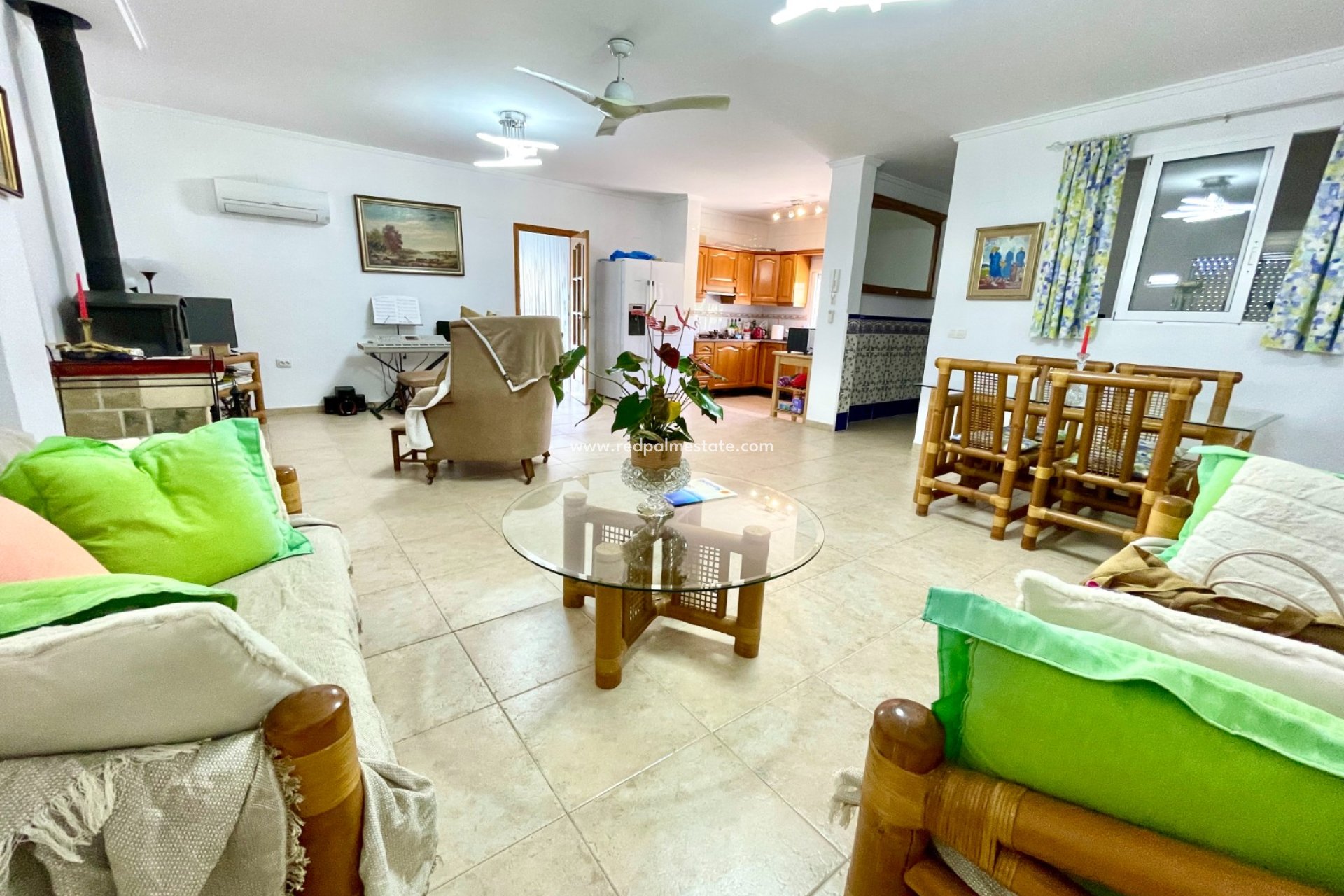 Videresalg - Villa -
Daya Nueva - Costa Blanca
