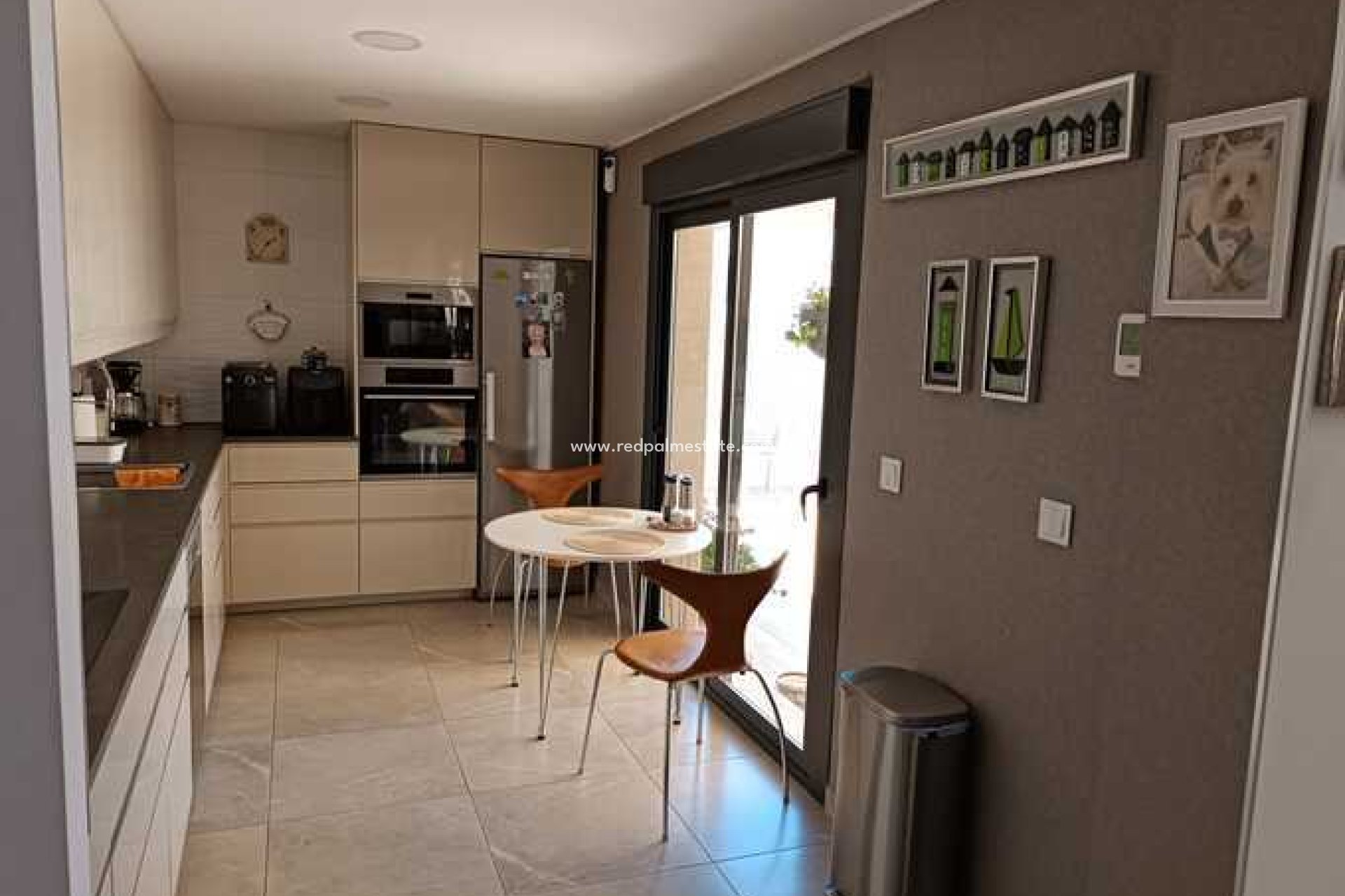 Videresalg - Villa -
Daya Nueva - Costa Blanca