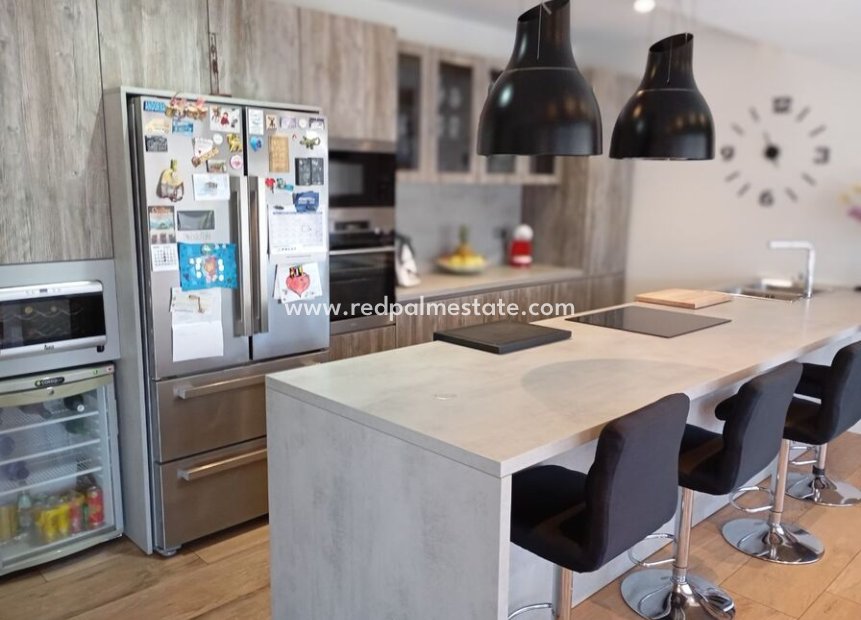 Videresalg - Villa -
Daya Nueva - Costa Blanca