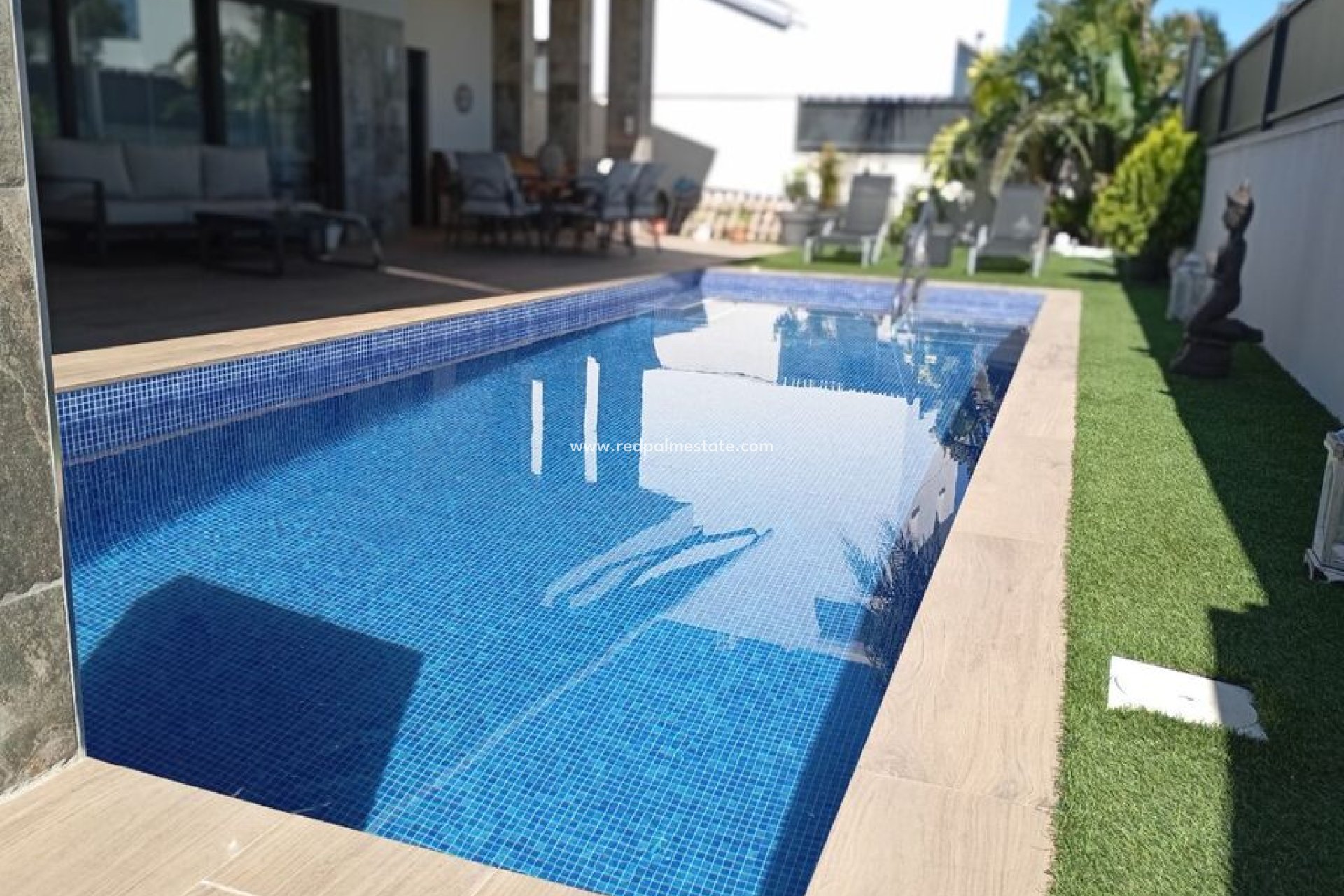 Videresalg - Villa -
Daya Nueva - Costa Blanca