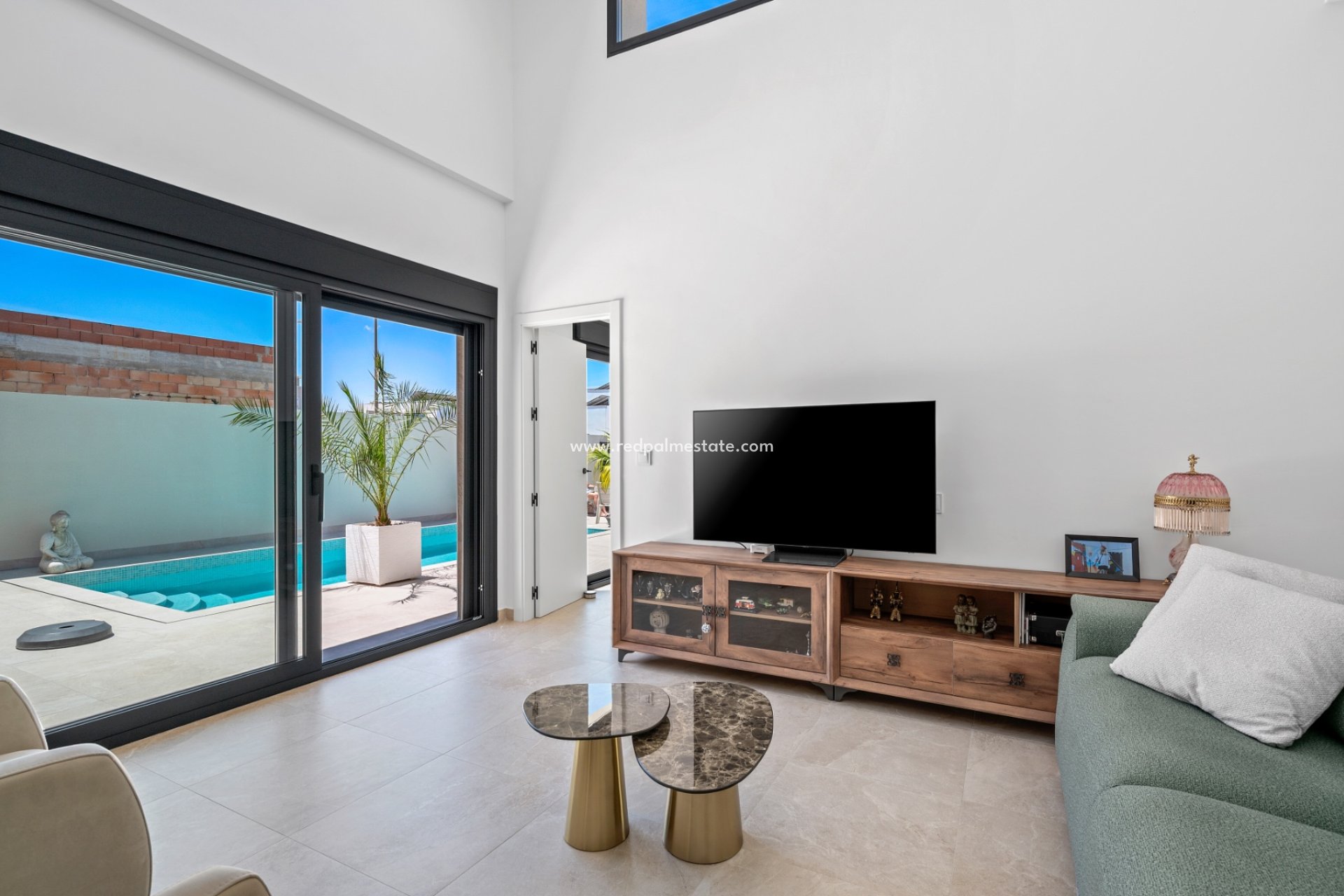 Videresalg - Villa -
Daya Nueva - Costa Blanca
