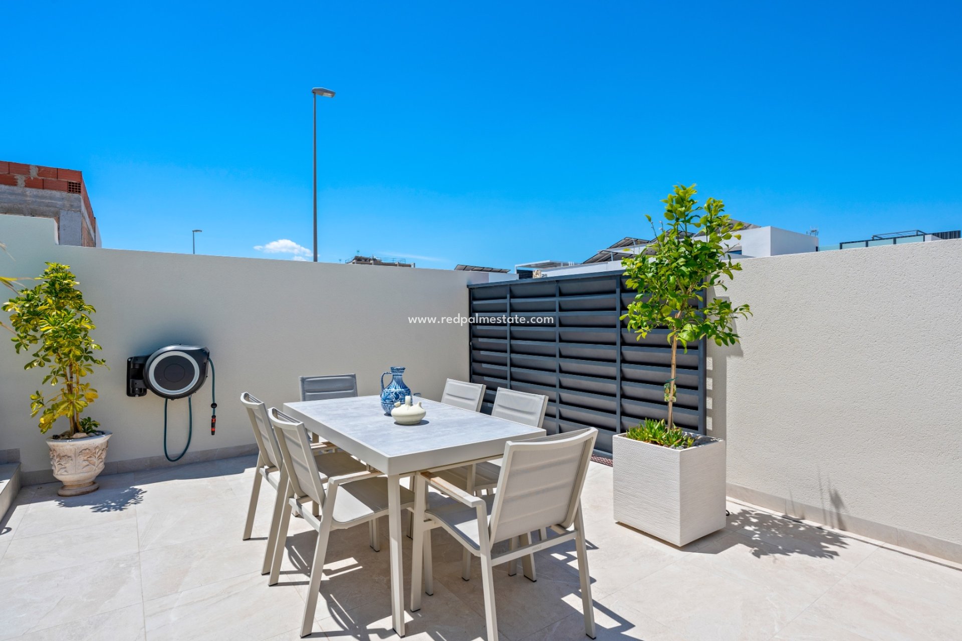 Videresalg - Villa -
Daya Nueva - Costa Blanca
