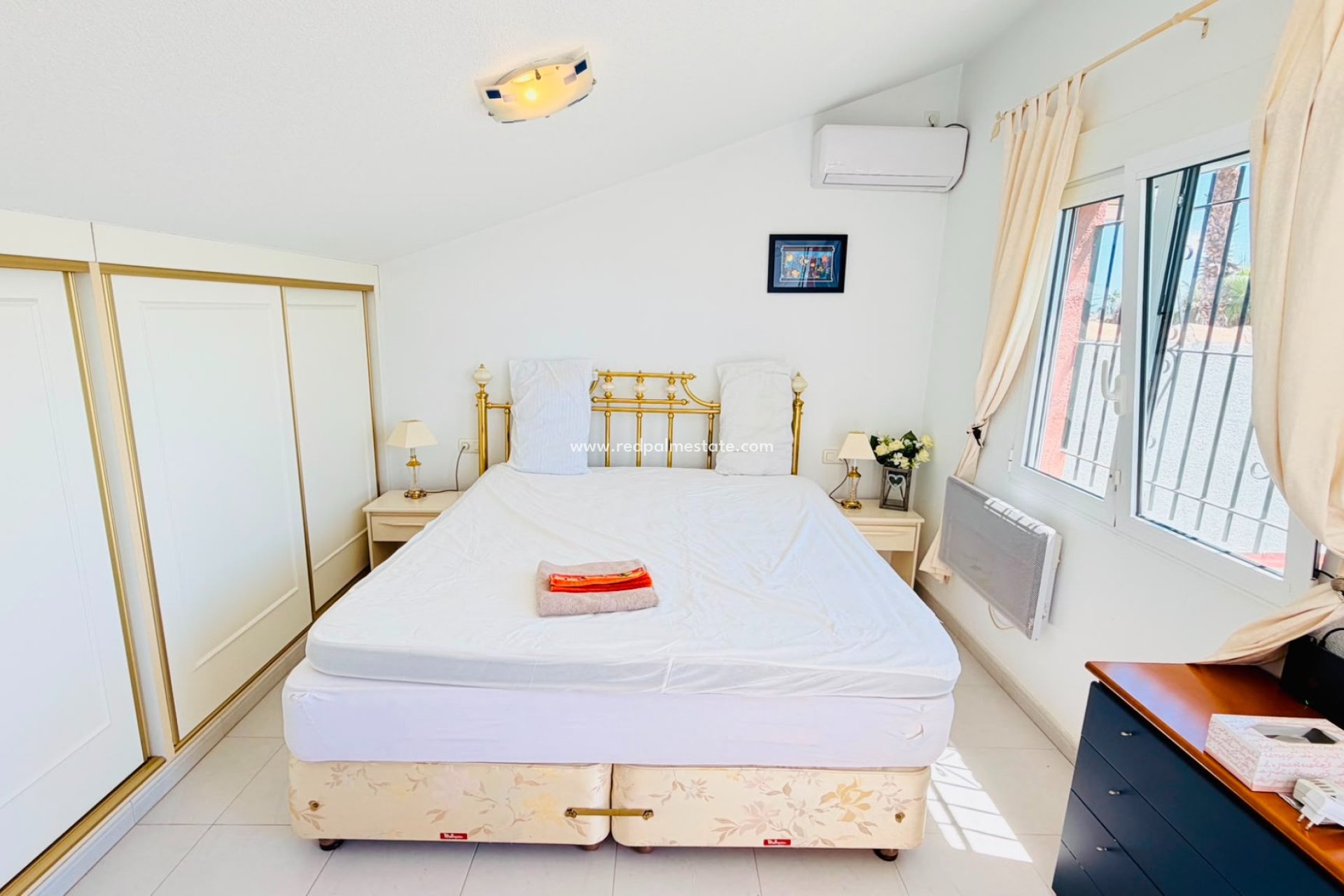 Videresalg - Villa -
Daya Vieja - Costa Blanca