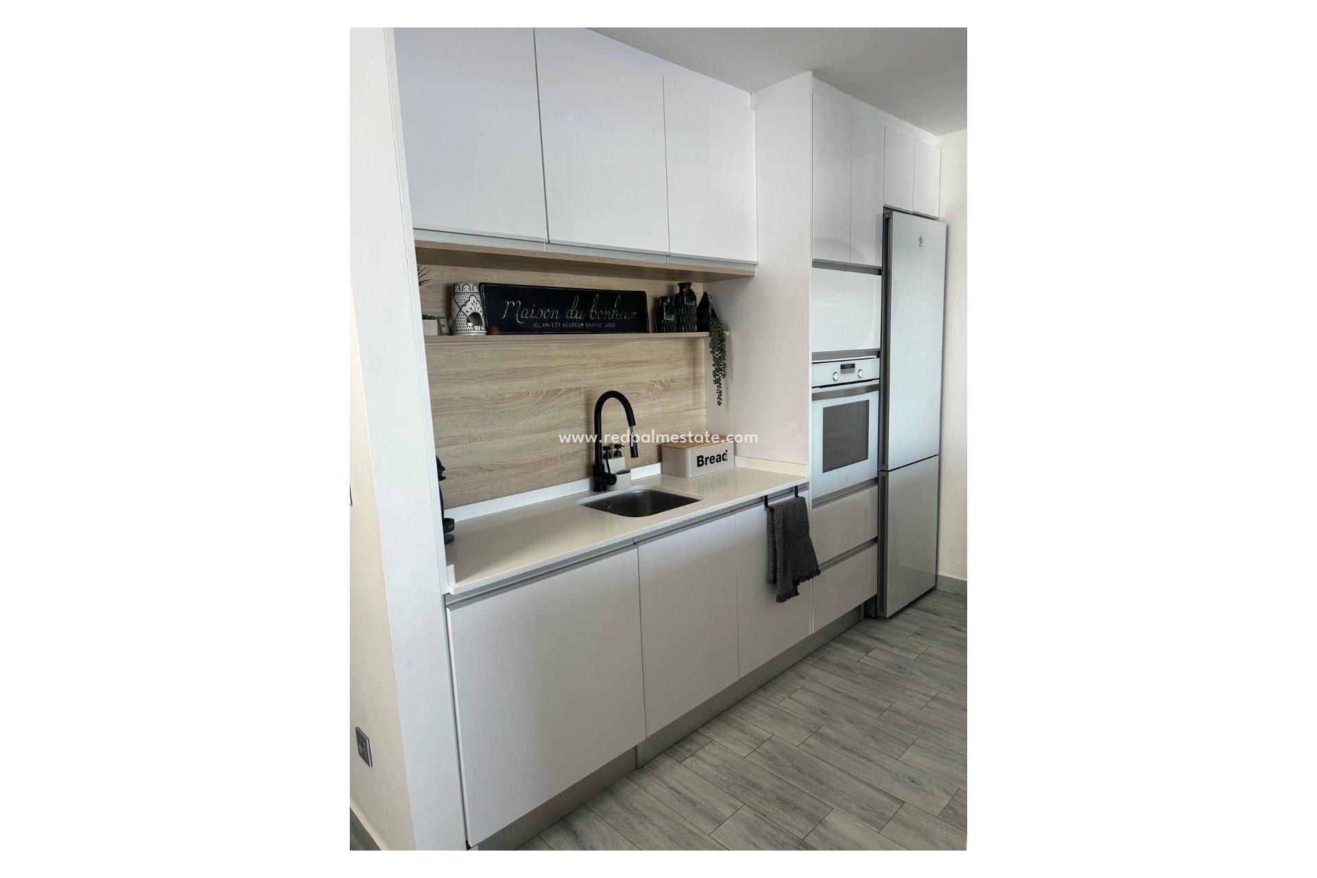 Videresalg - Villa -
Daya Vieja - Costa Blanca