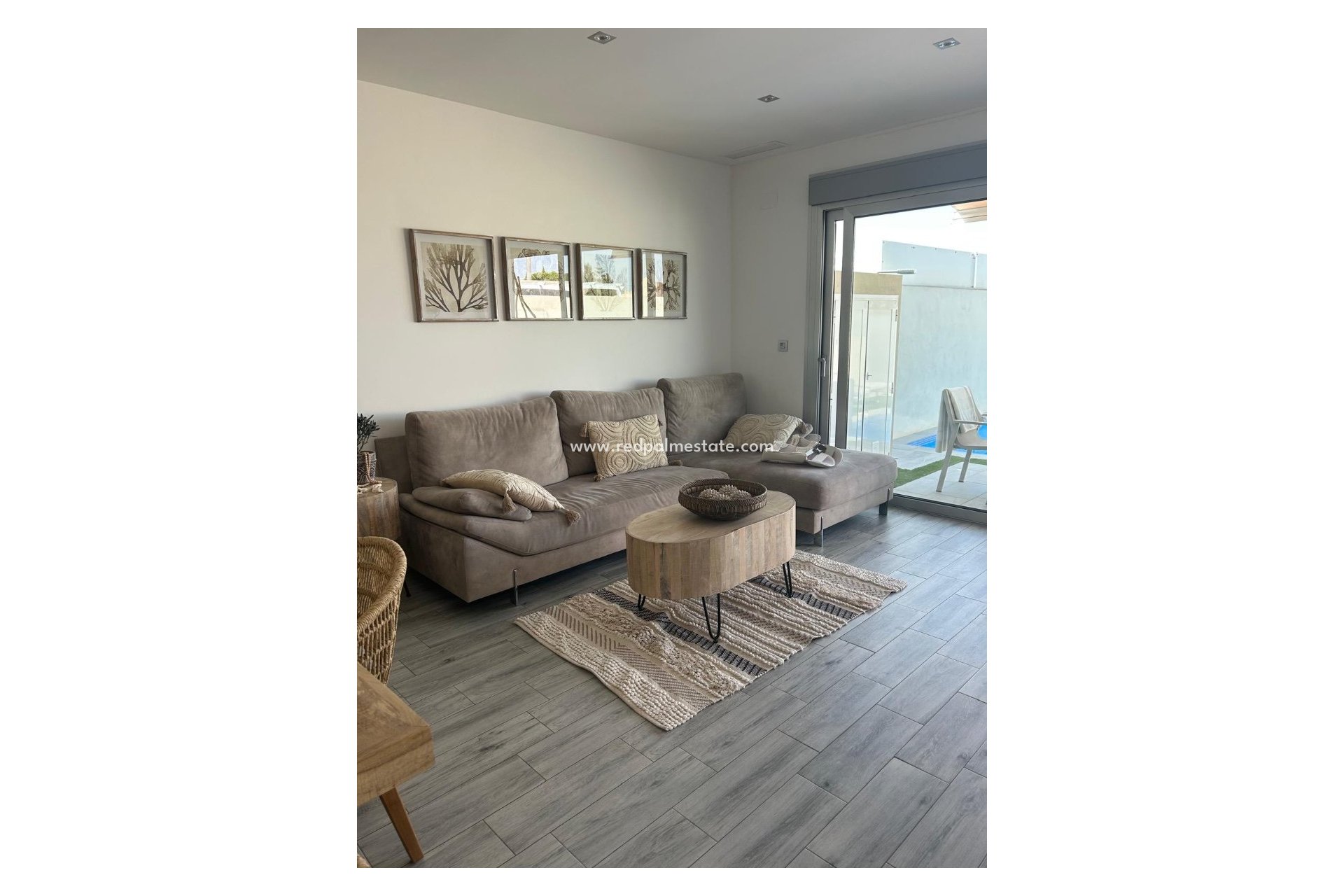 Videresalg - Villa -
Daya Vieja - Costa Blanca