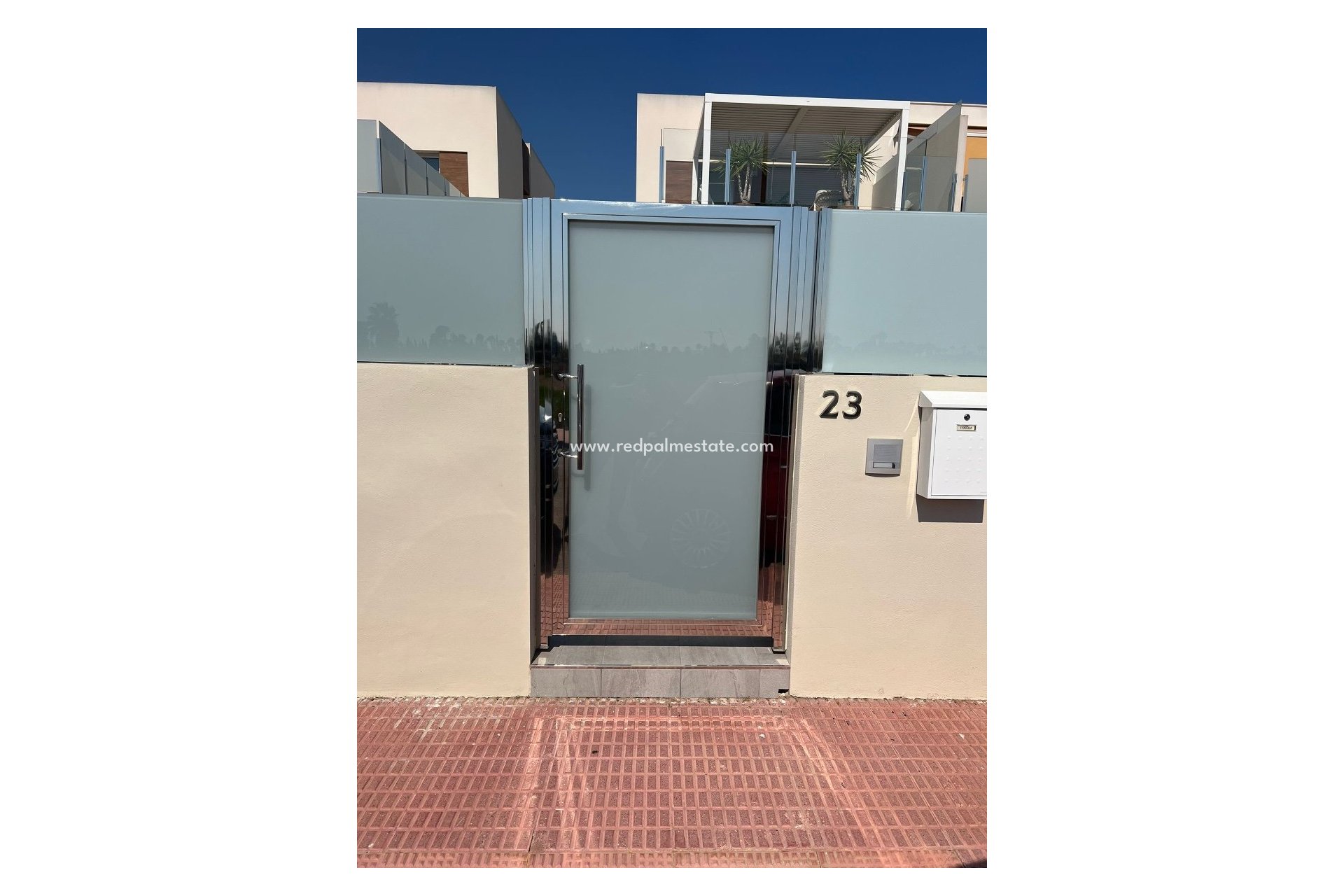 Videresalg - Villa -
Daya Vieja - Costa Blanca