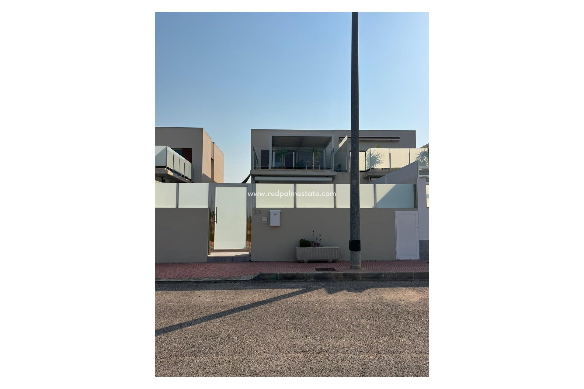 Videresalg - Villa -
Daya Vieja - Costa Blanca