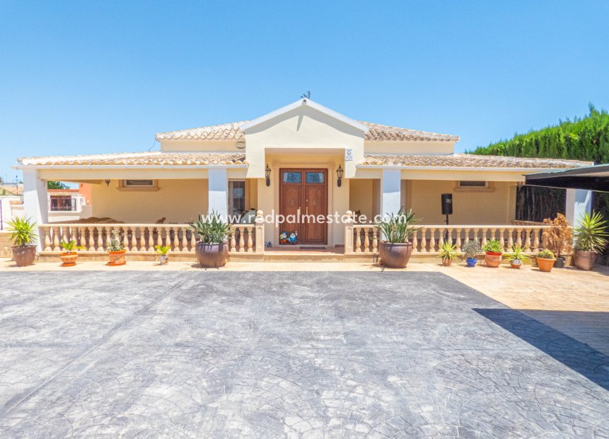 Videresalg - Villa -
Daya Vieja - Costa Blanca