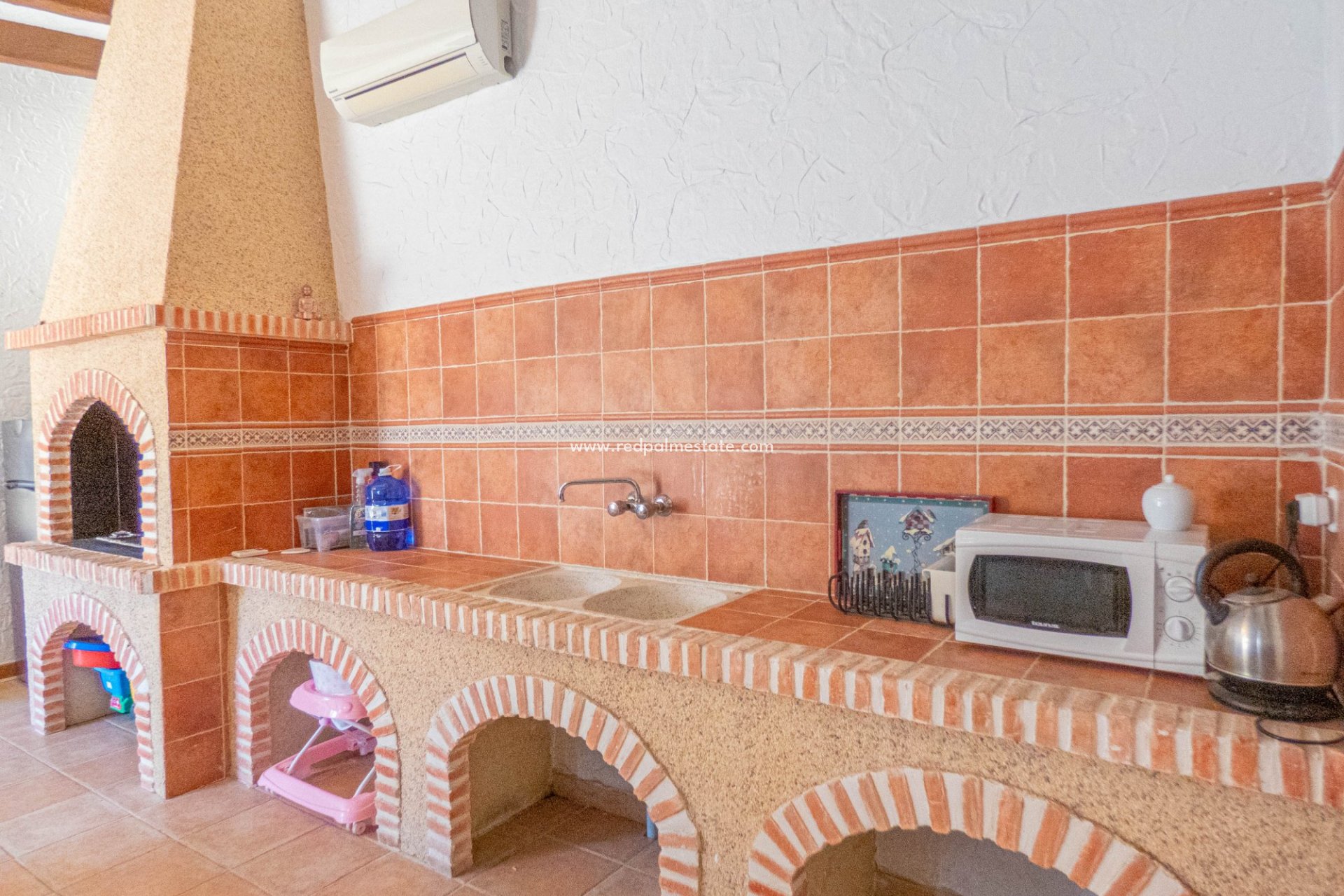 Videresalg - Villa -
Daya Vieja - Costa Blanca