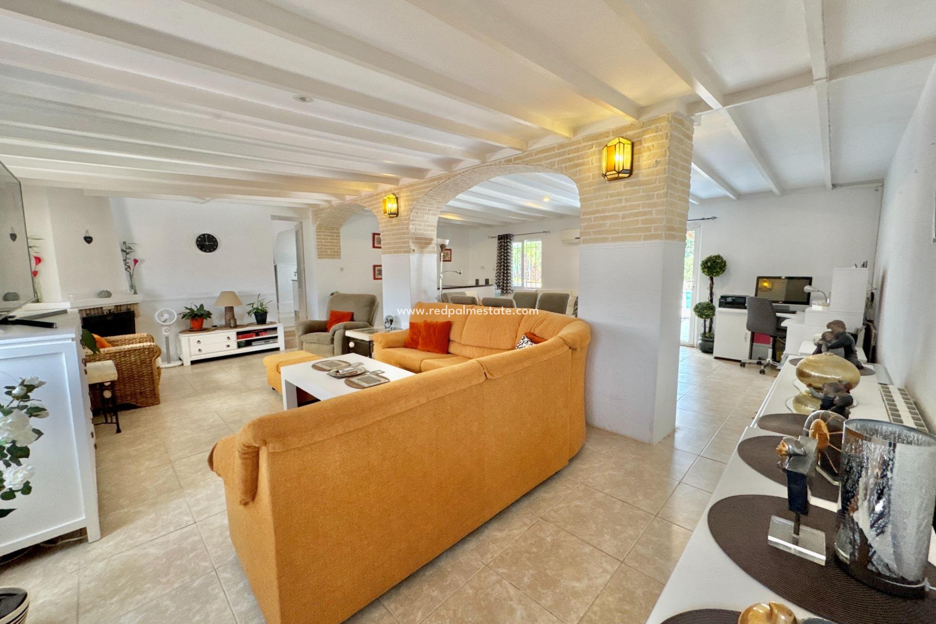 Videresalg - Villa -
Dolores - Comunidad Valenciana