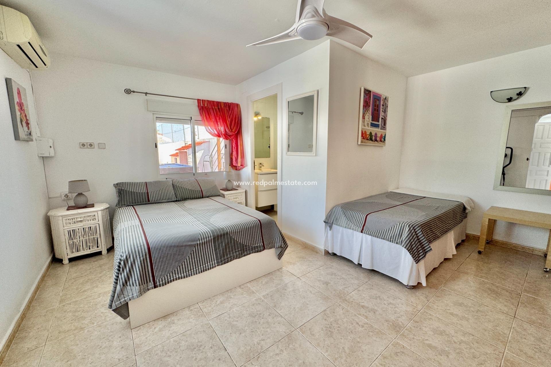 Videresalg - Villa -
Dolores - Comunidad Valenciana