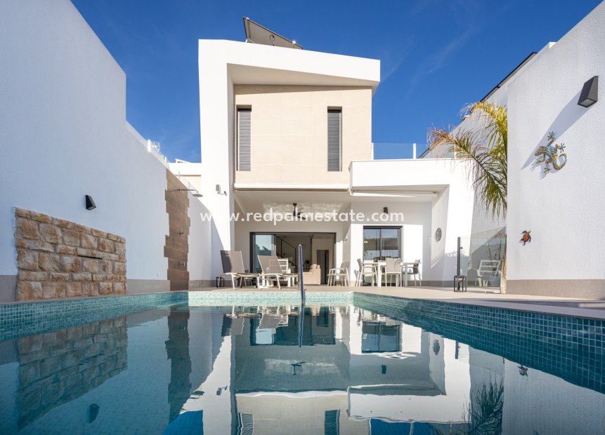 Videresalg - Villa -
Dolores - Costa Blanca