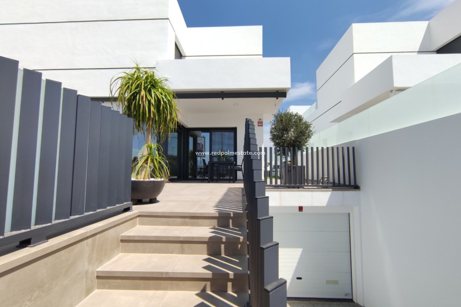 Videresalg - Villa -
Dolores