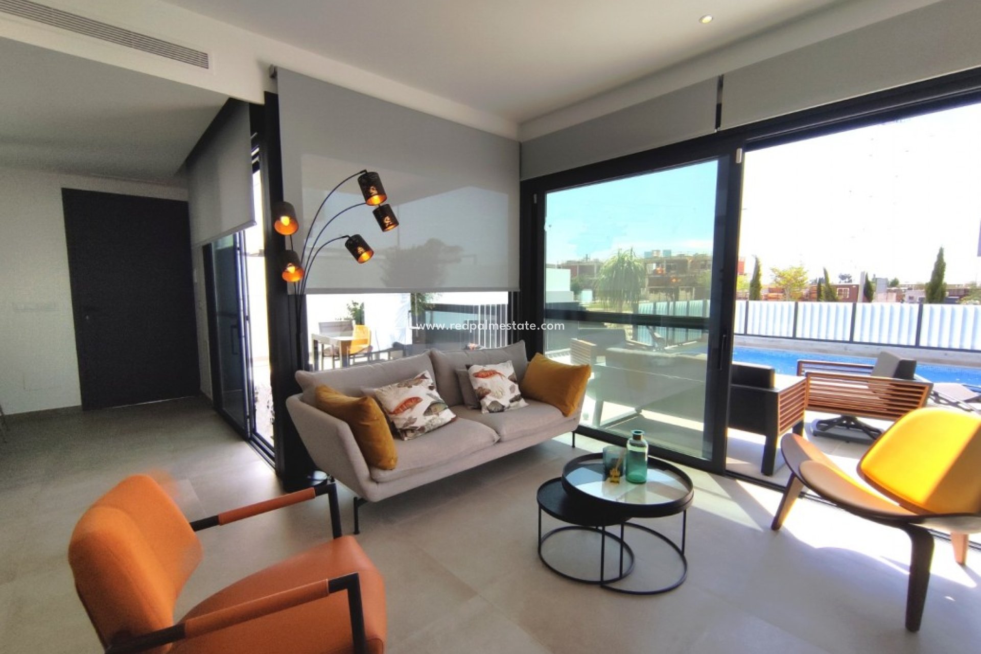 Videresalg - Villa -
Dolores