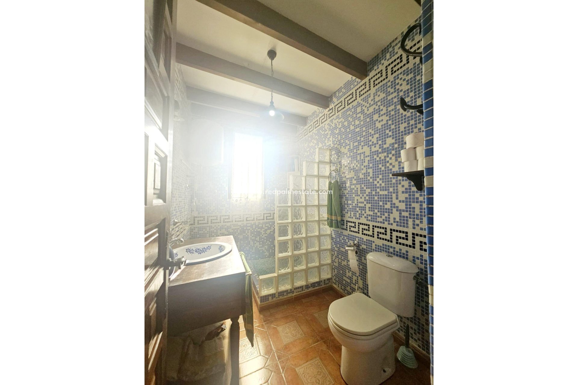 Videresalg - Villa -
Dolores