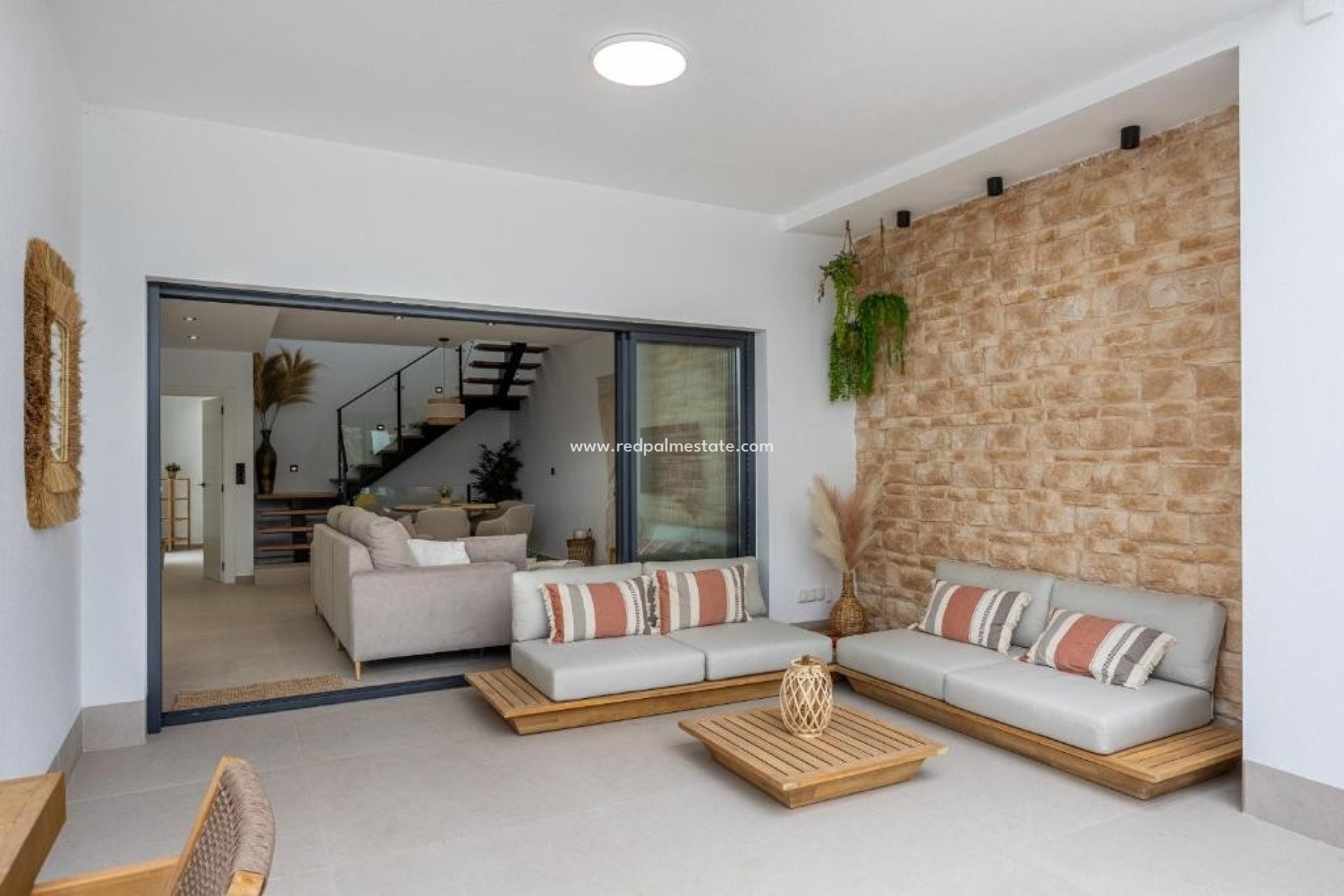Videresalg - Villa -
Dolores