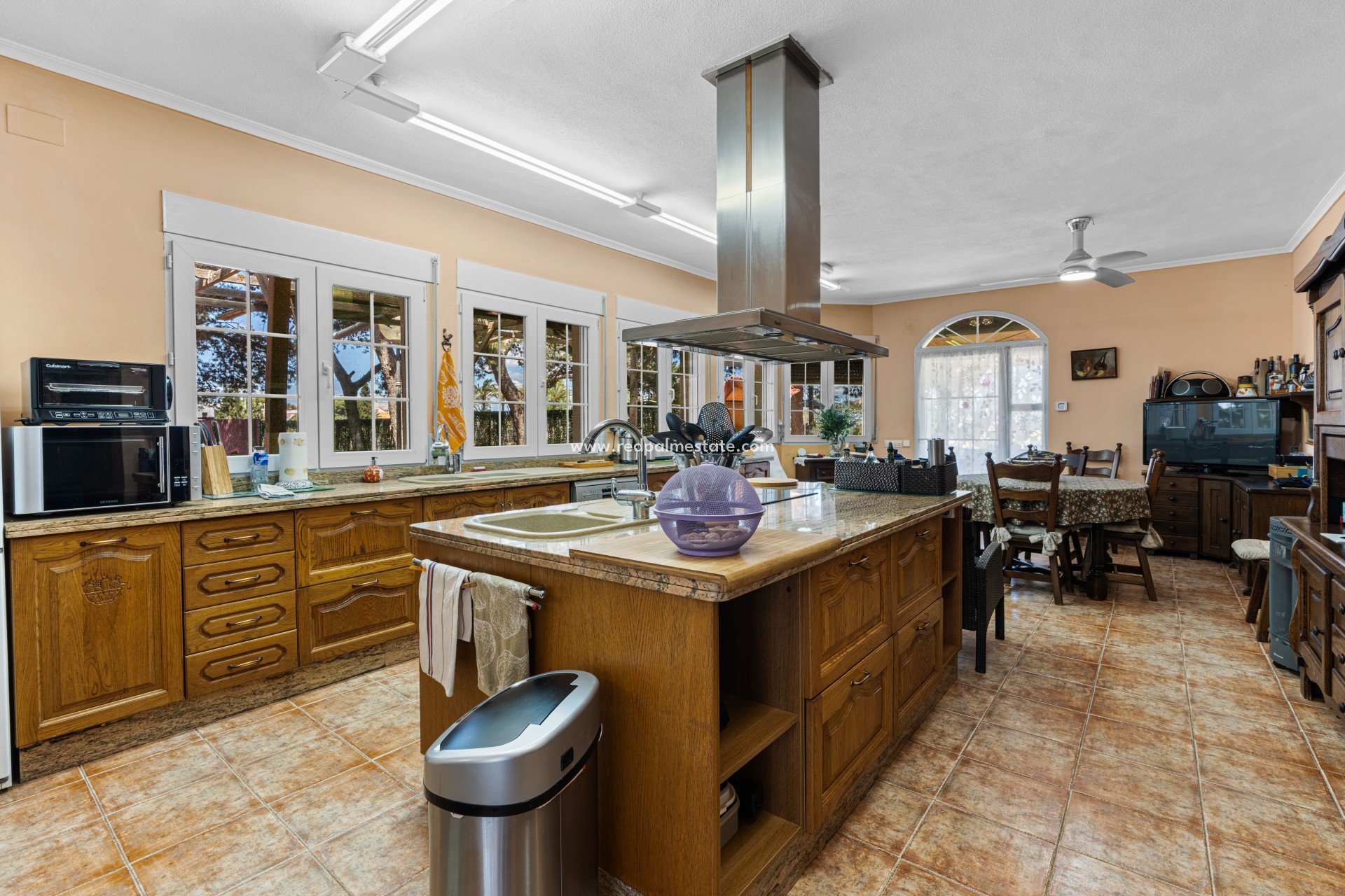 Videresalg - Villa -
El Altet - San Francisco de Asis