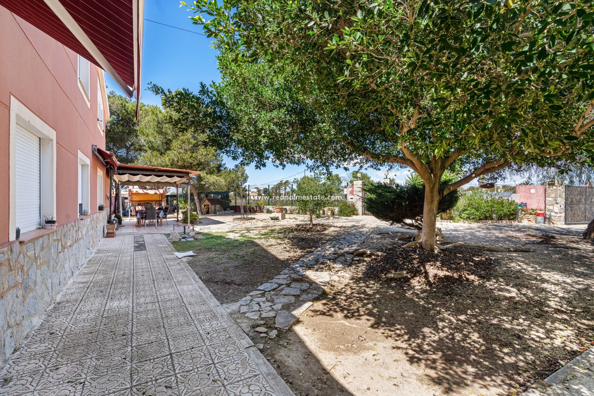 Videresalg - Villa -
El Altet - San Francisco de Asis