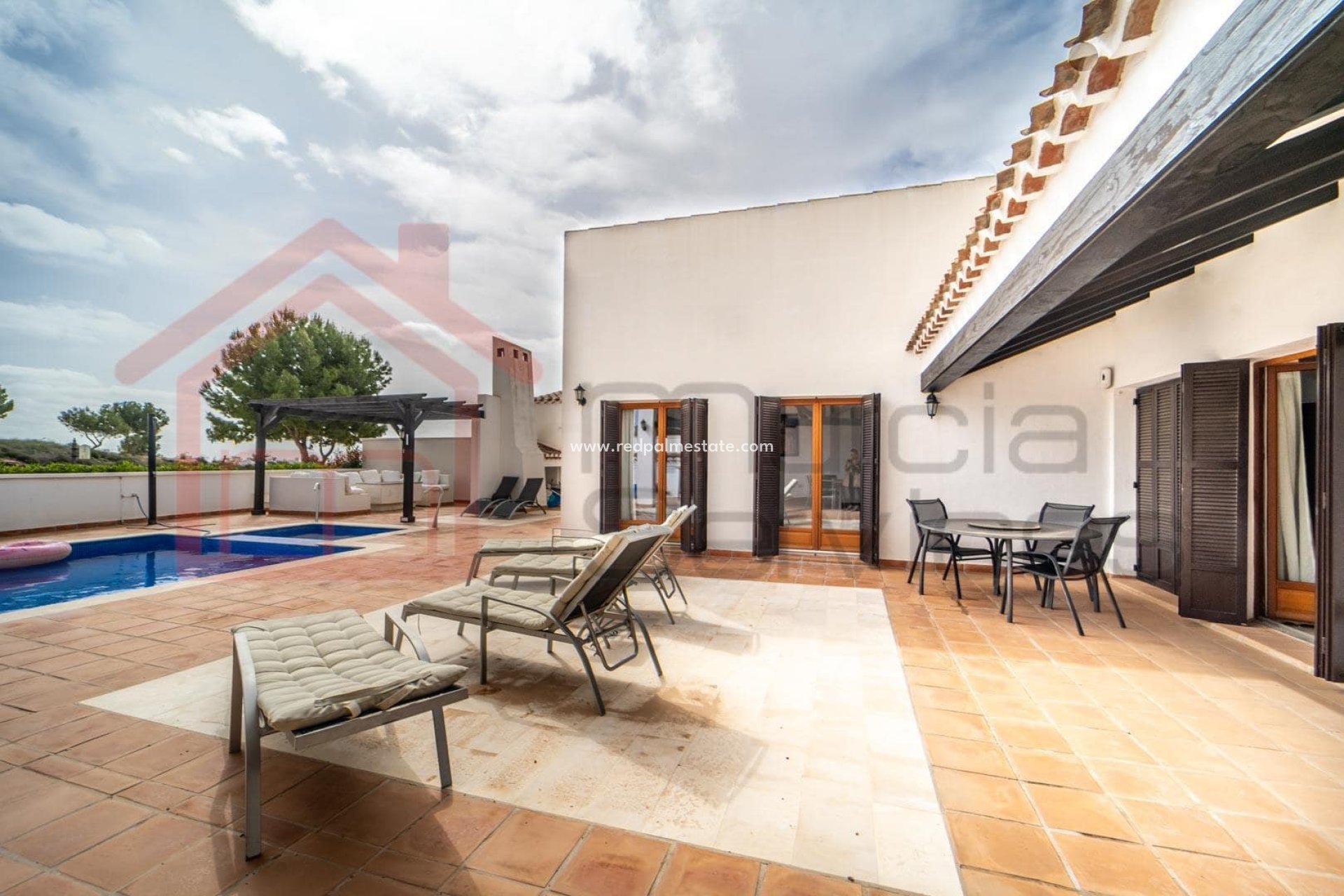 Videresalg - Villa -
El Valle Golf Resort - Inland