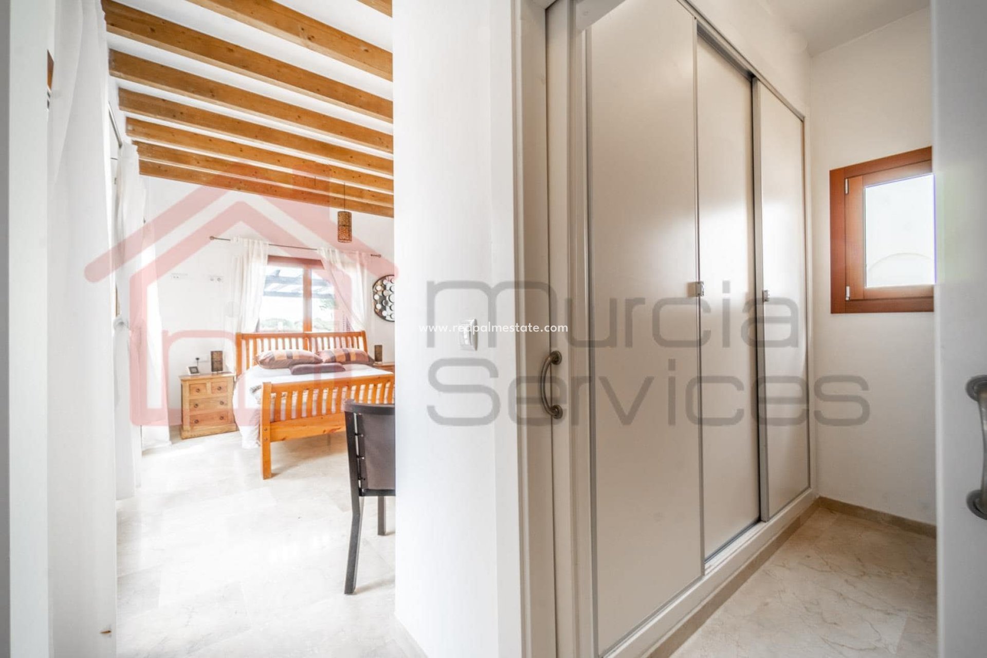 Videresalg - Villa -
El Valle Golf Resort - Inland