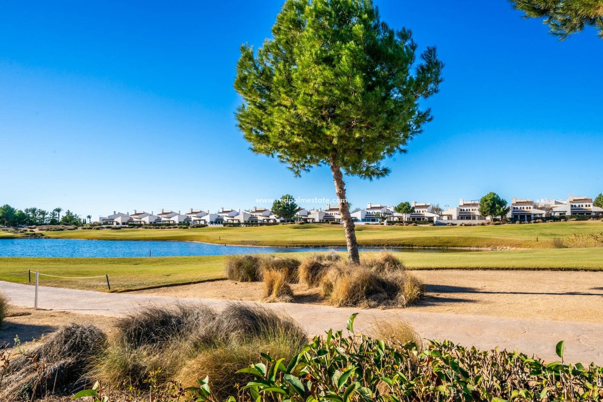 Videresalg - Villa -
El Valle Golf Resort - Inland