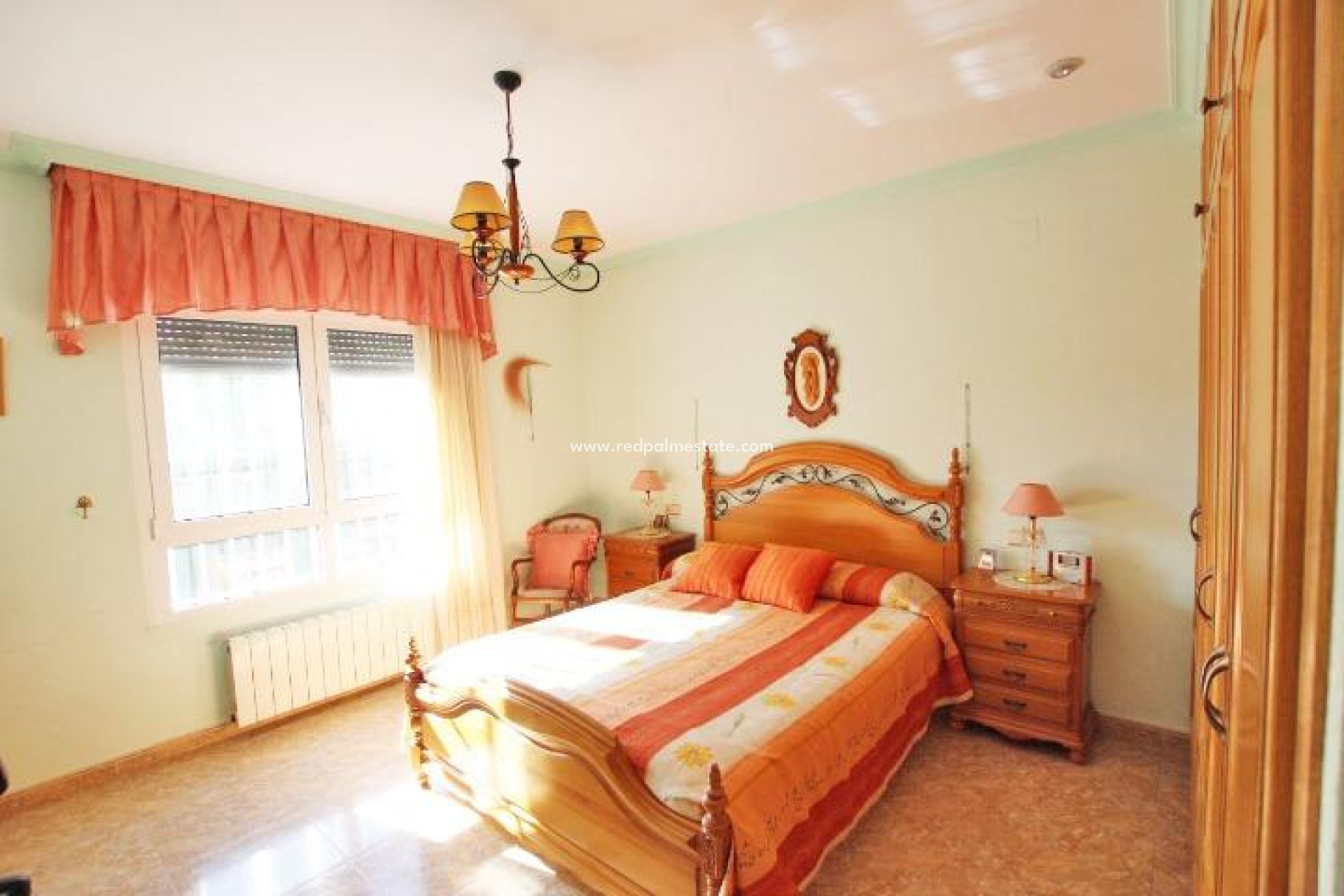Videresalg - Villa -
Elche - Altabix