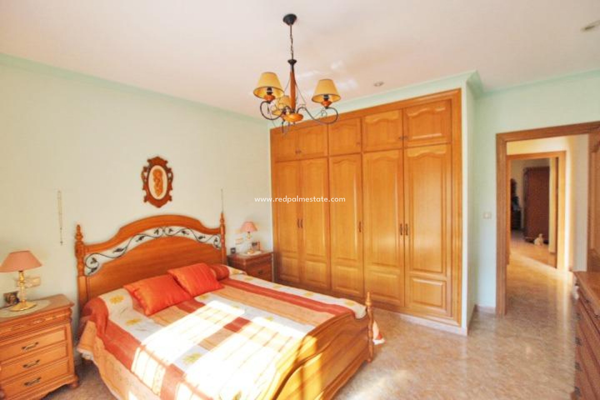 Videresalg - Villa -
Elche - Altabix