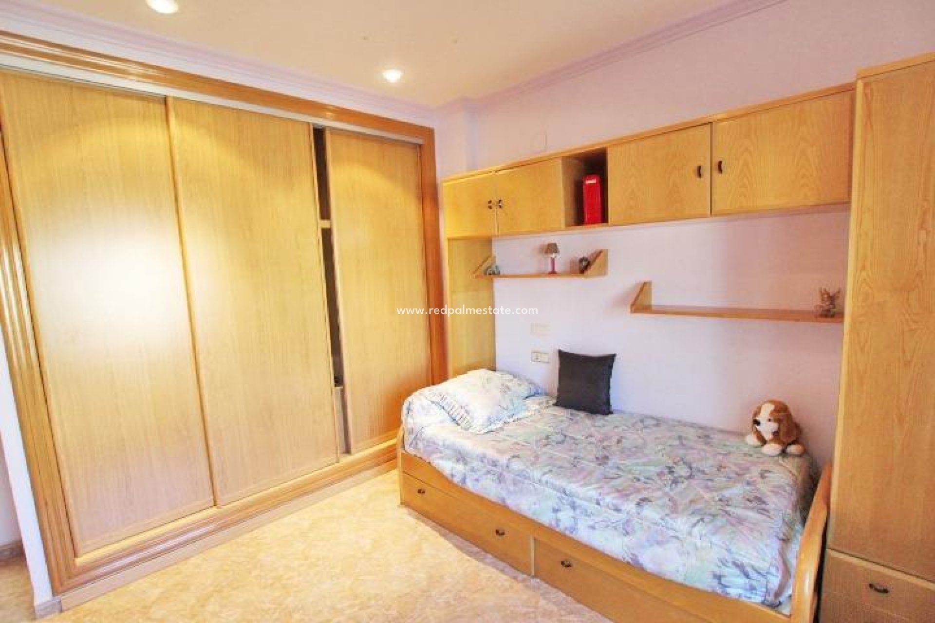 Videresalg - Villa -
Elche - Altabix