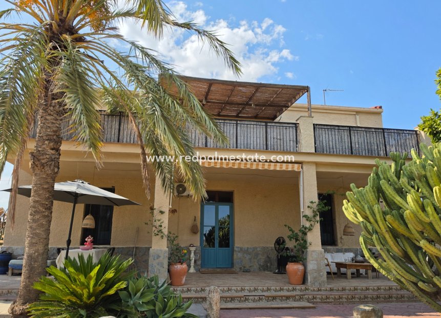 Videresalg - Villa -
Elche - Costa Blanca